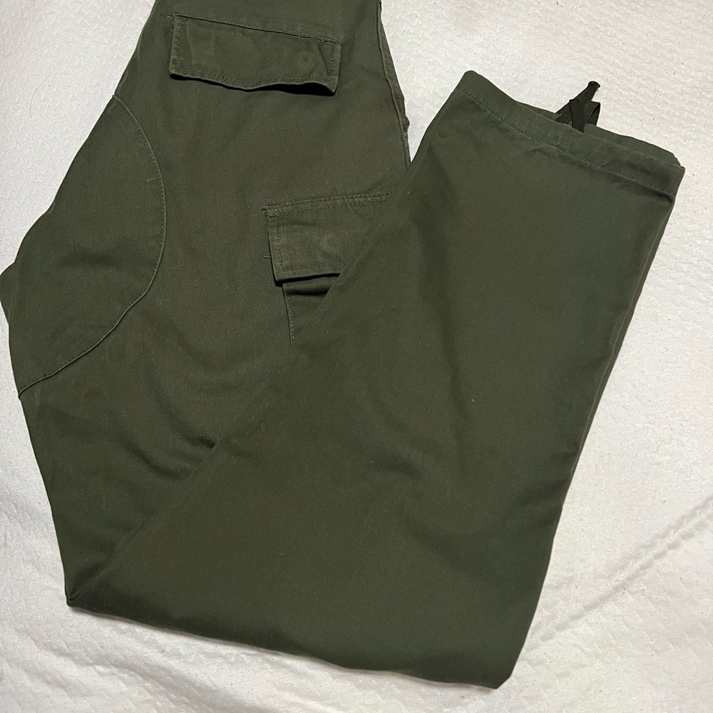 Women's Olive Green Cargo Trousers
